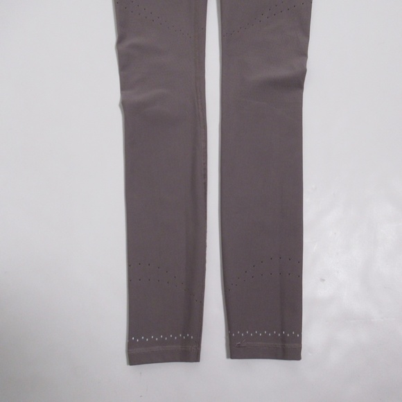 Lululemon Zoned In Tight *27" Lunar Rock Size 4 Breathable Tight Senseknit - Picture 3 of 12